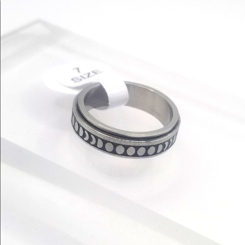 Silver Stainless Steel Fidget Spinner Ring Size 5